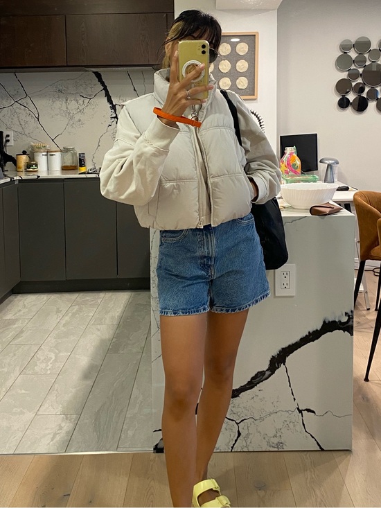 H&M Jackets & Blazers - H&M Light Beige Cropped Puffer Jacket